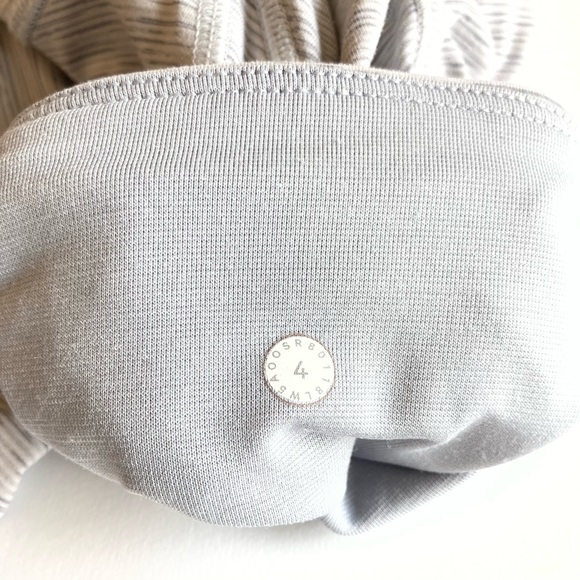 Lululemon Grey White High Rise Leggings size 4 - Picture 9 of 12